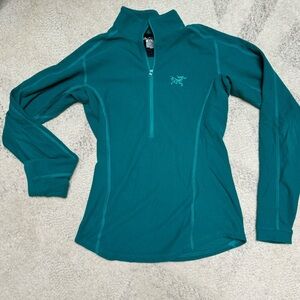 Arc’teryx thermal pullover / base layer, XS